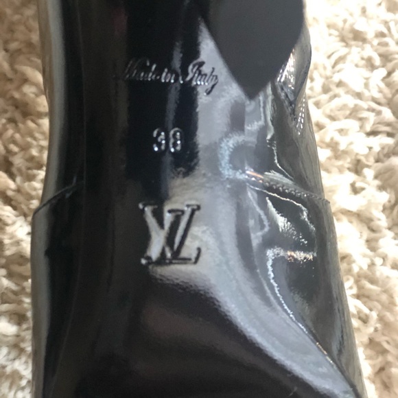 Louis Vuitton Ankle Boot ***Authentic*** - Picture 3 of 9